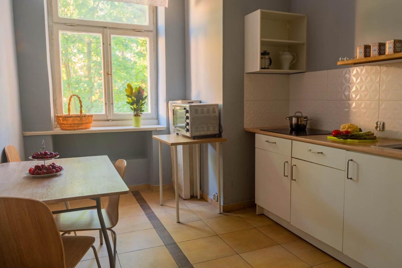 Retro Apartament Apartment Лодз Екстериор снимка